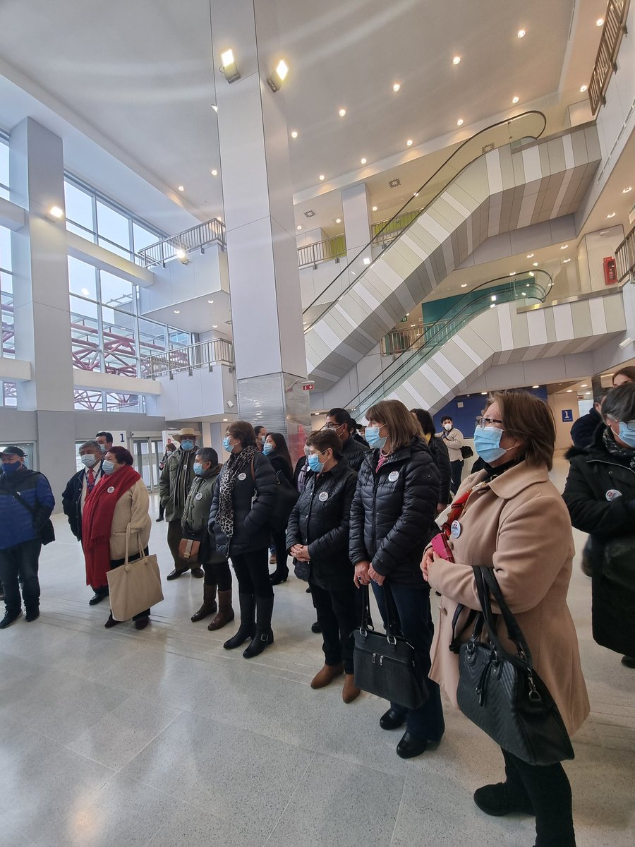 Vecinos de Aguas Negras visitaron obras del nuevo hospital.