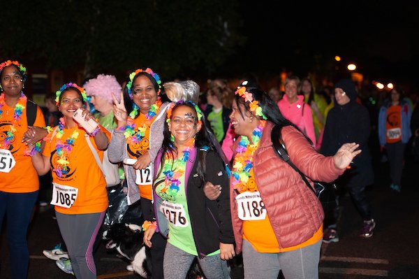 stgemmashospice's tweet photo. Just one of the fantastic parts of #LightUpLeeds: the fancy dress! ๐ฆน
We love the effort people go to for the event. If you fancy taking part and getting dressed up, early bird tickets are available at - https://t.co/LKxOQ1ZgPB
#LightUpLeeds #StGemmas #Fundraising https://t.co/4zvYq8cNbC