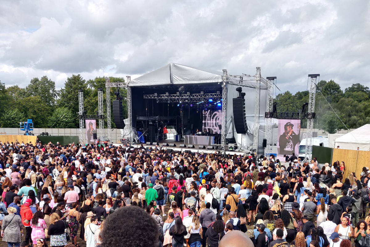 This is our review from last weekend's Metrofest, a mix of positive and negative points, a review based on our own experience this past Sunday at Trent Park.

bit.ly/2VM789Z