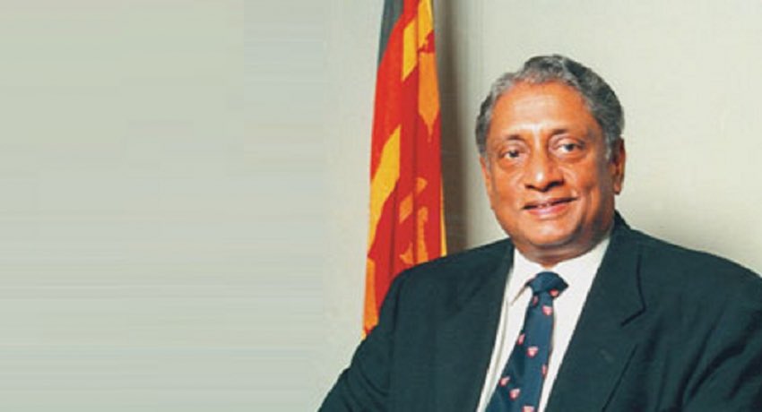 “People who live in SL, are first and foremost Sri Lankans. Then we have our race and religion, which is something given to us at birth”

16 years ago #OnThisDay #SriLanka lost one of its greatest statesman! 
Hon. Lakshman Kadiragamar was killed by an LTTE sniper on 12th Aug 2005