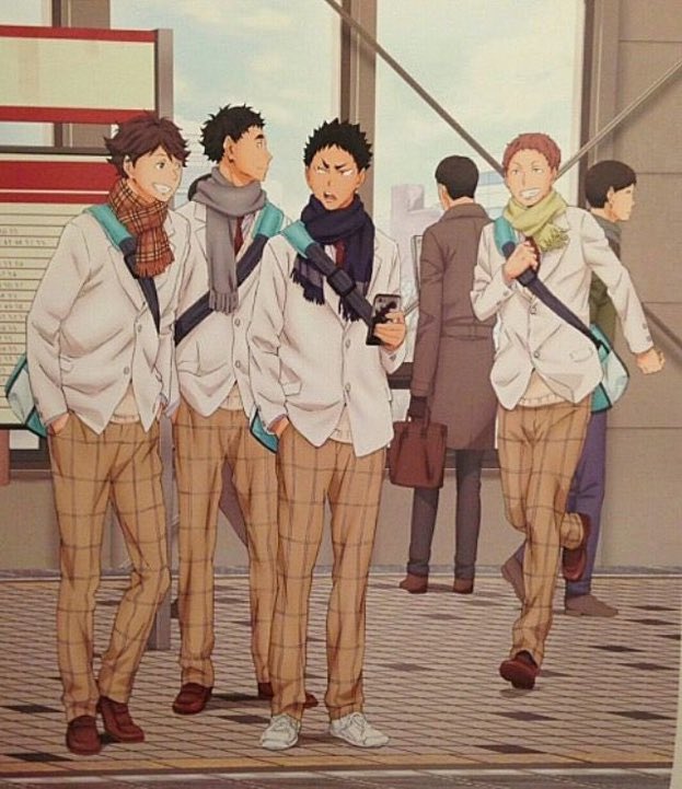 bluekeiji's tweet photo. iwaizumi owning a touch phone back in 2012 when most high school kids were still using button phones??? he’s such a rich kid https://t.co/aLRwQVrYat