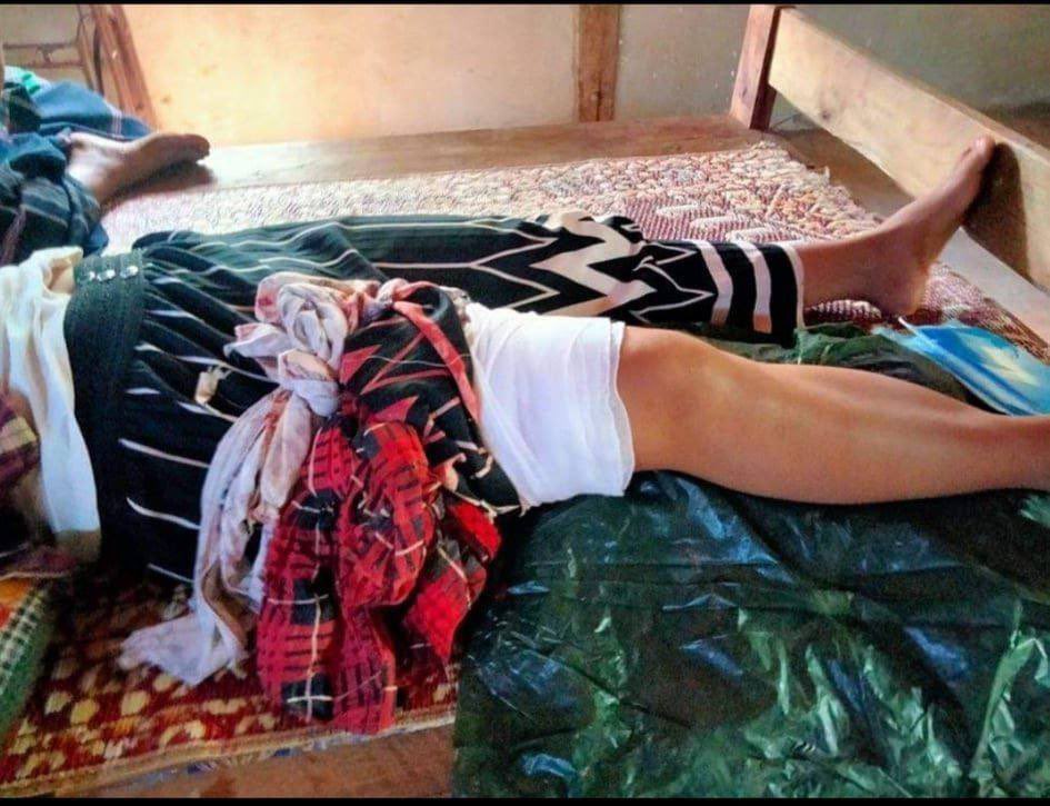 Tw // Wound A woman was injured and houses were damaged in a village located between Phruso &amp; Demoso, Kayah State as Military Terrorists continuously opened heavy artillery shells &amp; other weapons around 10 am today.  #Aug12Coup #WhatsHappeningInMyanmar