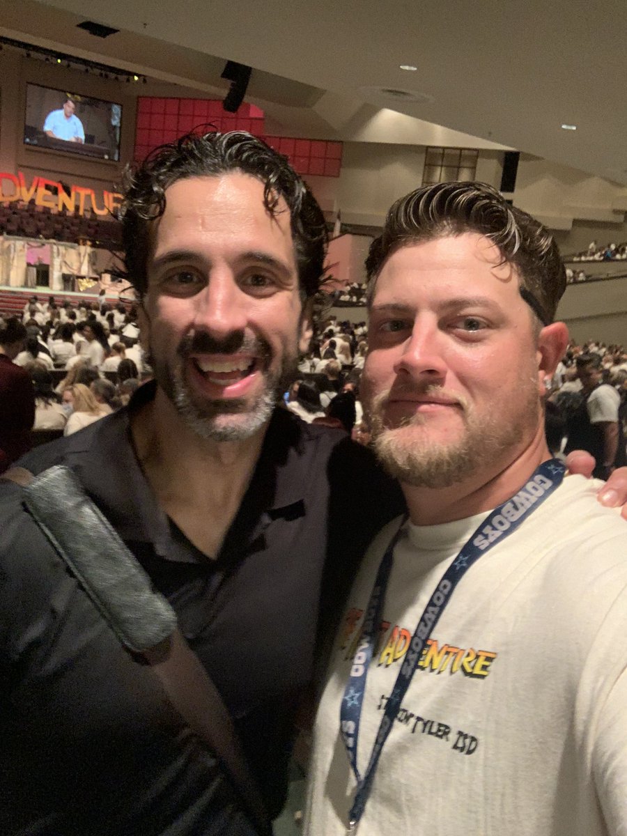 What a speaker! He relates so well! Eye opening speaker! Thanks for coming! Here’s to the next adventure! <a href="/gcouros/">George Couros</a> <a href="/TylerISD/">Tyler ISD 🏛</a> @tylerisdlearn <a href="/PeeteTylerISD/">Peete Elementary</a>