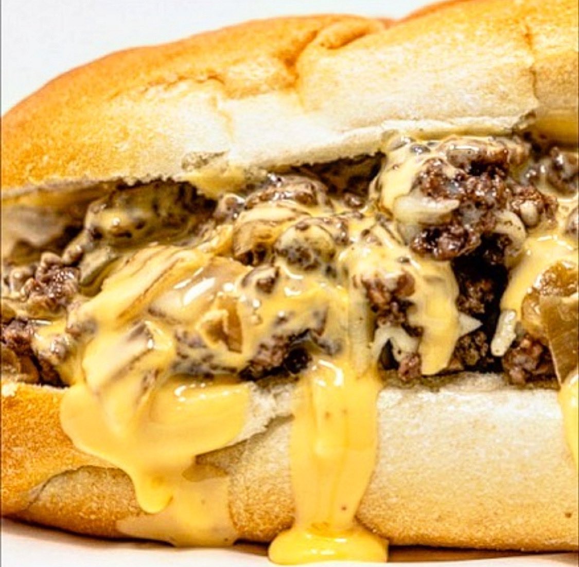 ✨IMPOSSIBLE (plant based “meat”) TILLY’S PHILLY!✨- Vegetarian - 1/2 POUND OF PLANT BASED Impossible Foods BURGER SEARED &amp; CHOPPED WITH AMERICAN CHEESE, <a href="/cabotcheese/">Cabot Creamery Co-operative</a> CHEDDAR QUESO, CARAMELIZED ONIONS ON @lisciosbakery ROLL

#eater #RhodeIsland #cheesesteak #foodie #eat #food