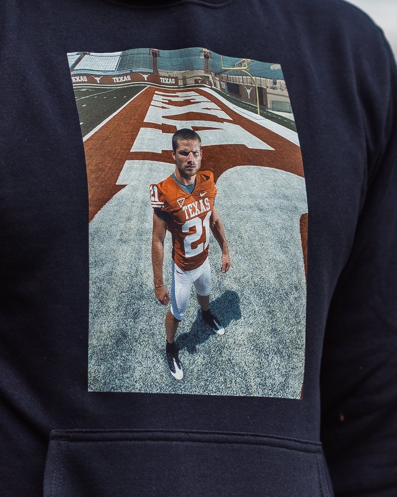 E8mgA85XoAcHo5r?format=jpg&name=large