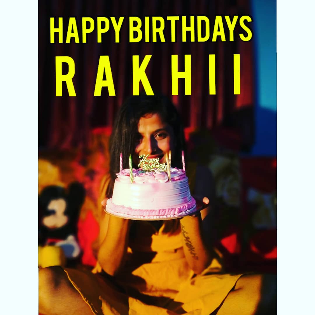 ChakzRakhi's tweet photo. It's my birthday 🎂🎊🎉
#birthdaygirl #BirthdayQueen #birthdaywishesson #MyBirthdayMonth #12August2021 #birthdaycelebration #itsmydays #wishinme #lovingme❤️ #supportingme #LikeForLikes #FolloForFolloBack https://t.co/25HsDkm2o7