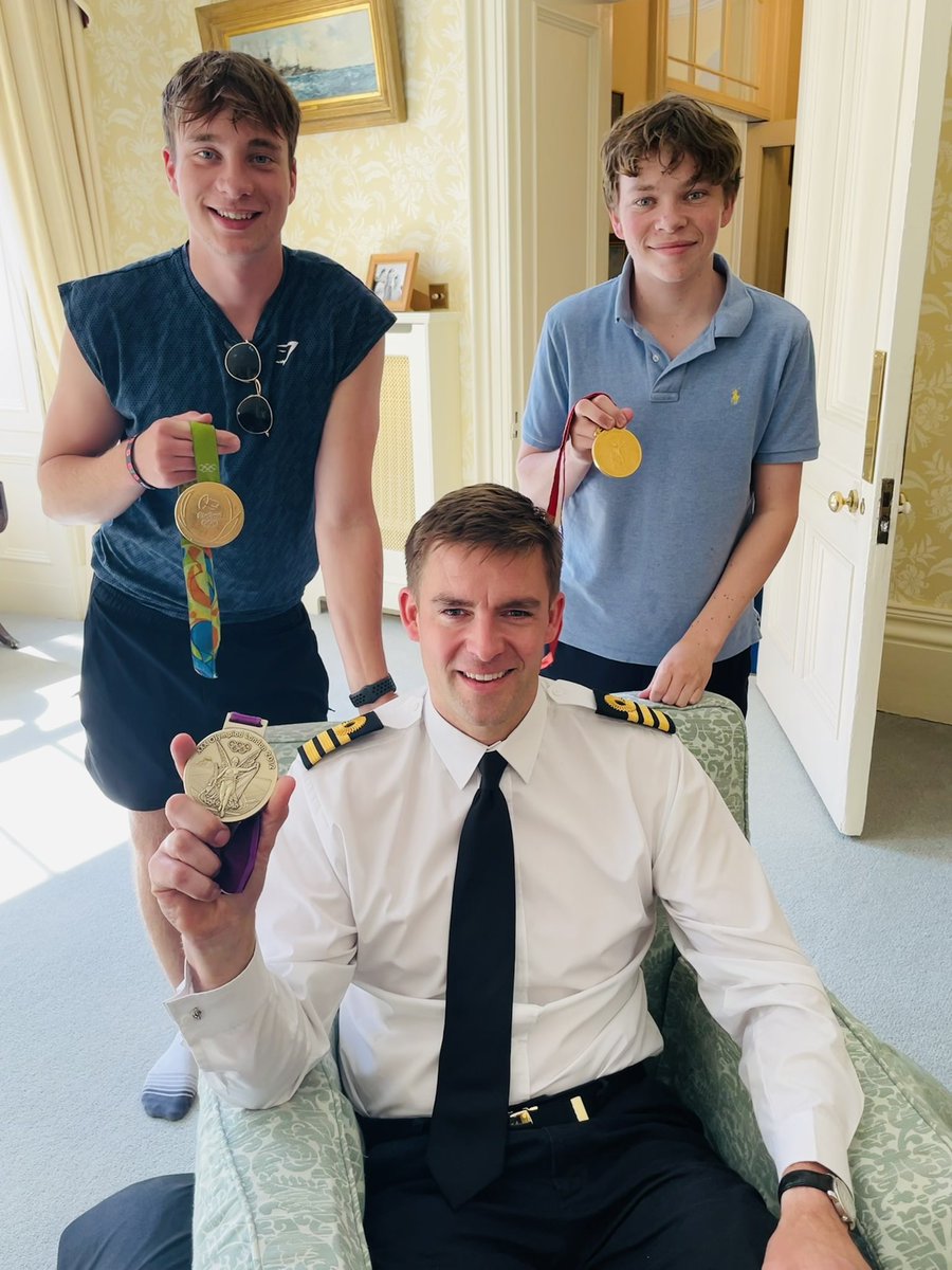 Commander Pete Reed OBE RN three times Olympic Gold medal hero and now bringing his unique experience to bear including leadership, motivation and performance inspiration across the Navy. And here with two hopeful future recruits. An amazing individual…and a gentleman.
