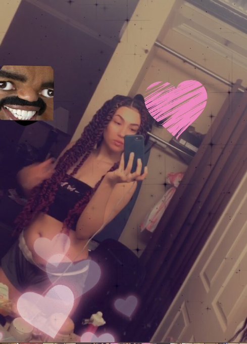 Yeaaahhhh I think so🐝 https://t.co/X3w3vLcfN4