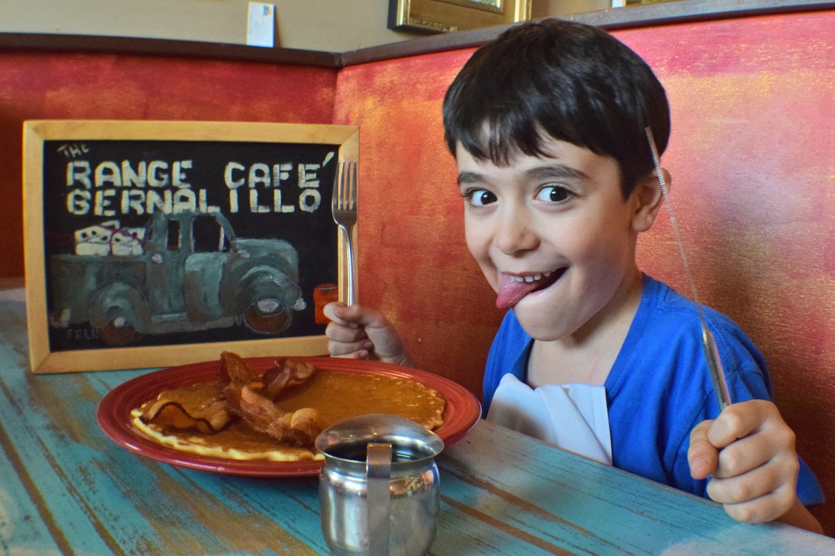 9 out of 10 kids agree on PANCAKES! #pickyeaters