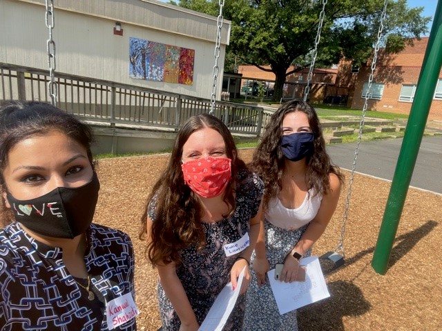 So excited to welcome new teachers into our building! New teachers get to know our school through a scavenger hunt! 🐯 #WeAreBaileys <a href="/Ms_Rinaldi/">Kate Rinaldi</a> @triciatyskowski