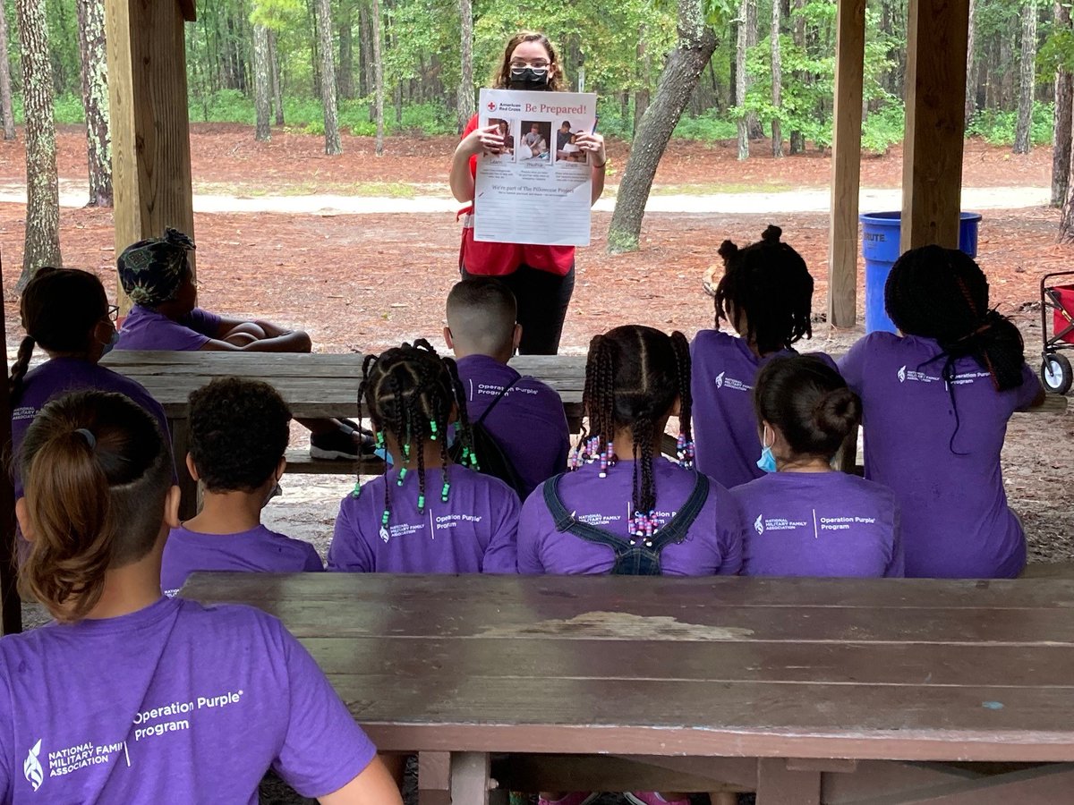 RedCrossENC's tweet photo. #InternationalYouthDay
Lets hear it for awesome kids all around the world, including this group in #EasternNorthCarolina! They learned preparedness and safety skills through the Red Cross #PillowcaseProject while attending a @military_family #OperationPurple event. https://t.co/UtnswFQcFy