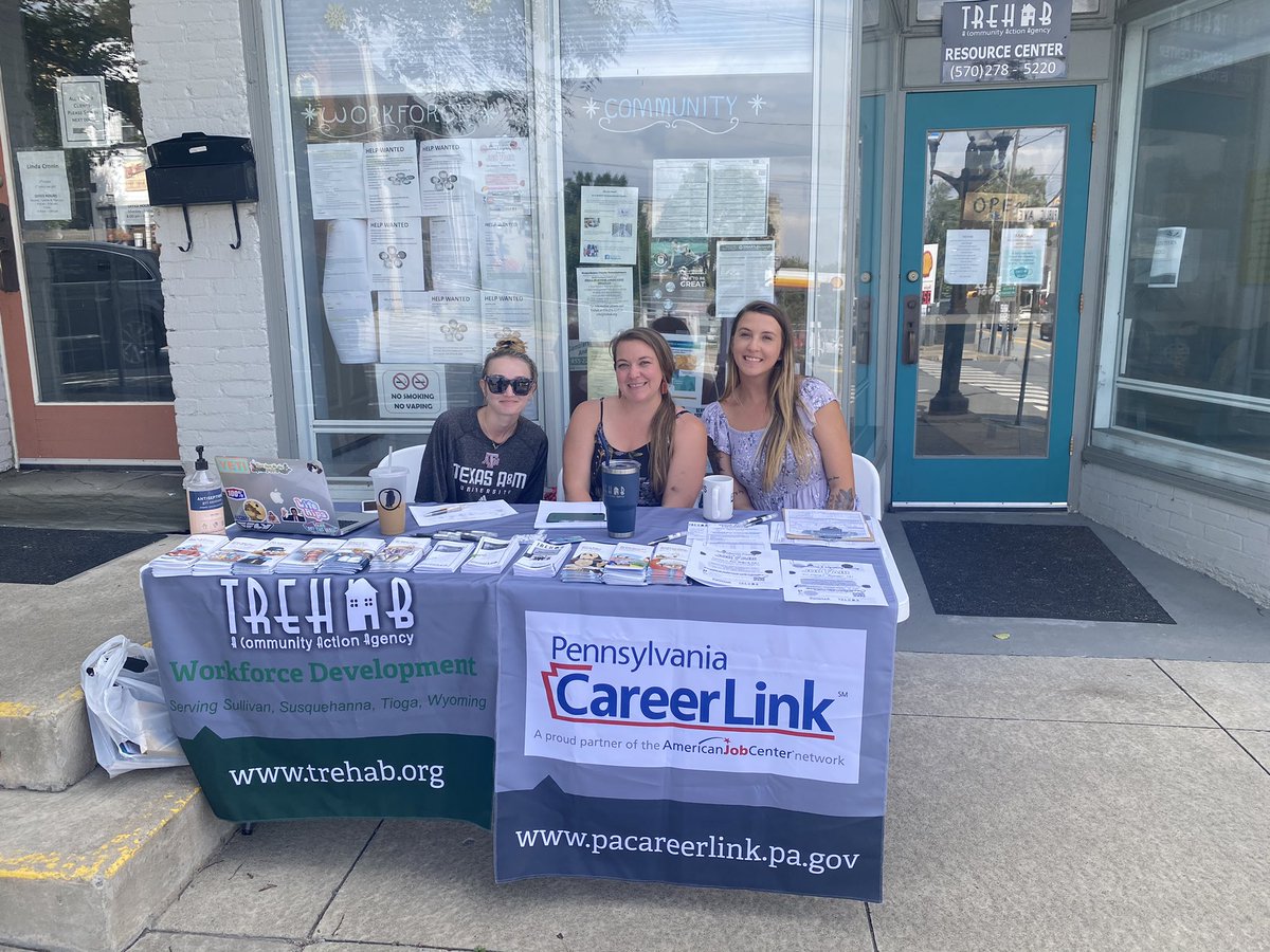 SusqTrehabWkDev's tweet image. #PACLday #PAworkforce
A great day at both of our offices for PA CareerLink Day! We will be here in Montrose until 1:00, and so will Giddy Up &amp;amp; Go Snack Shack!