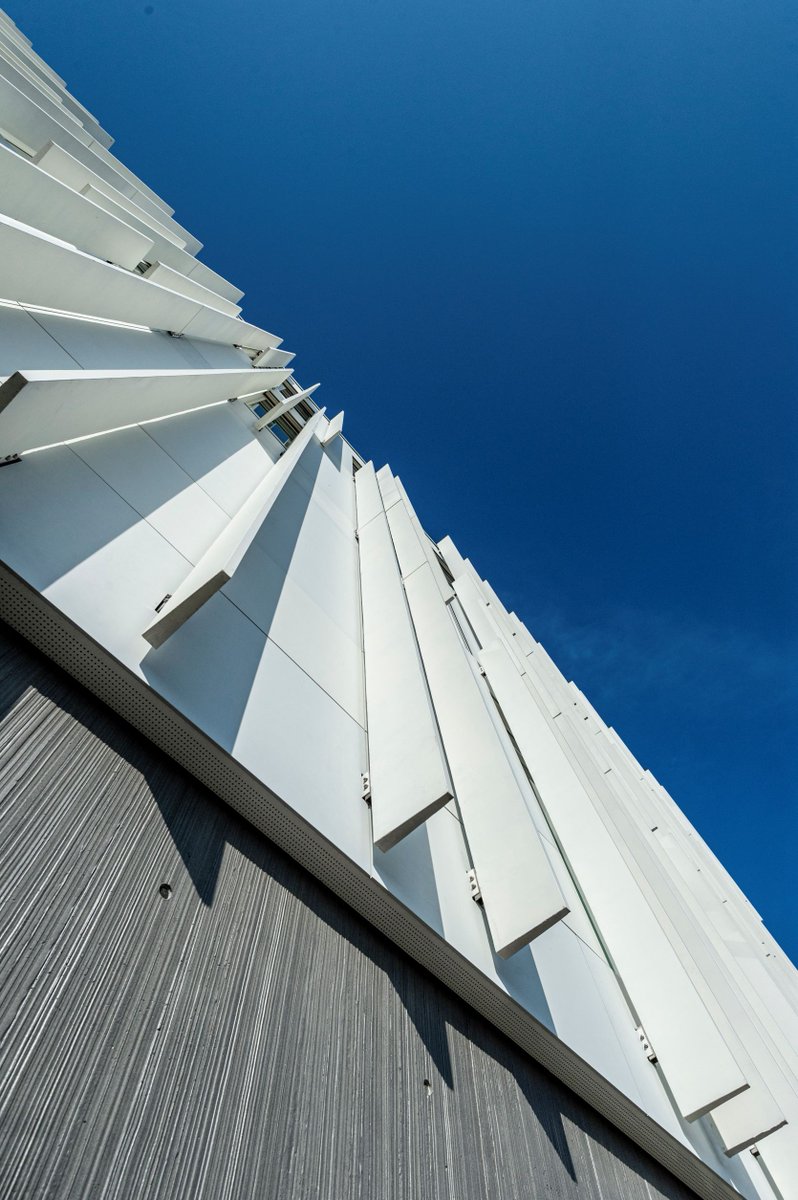 [ 📍 𝐀𝐧𝐭𝐢𝐛𝐞𝐬 𝐉𝐮𝐚𝐧-𝐥𝐞𝐬-𝐏𝐢𝐧𝐬, 𝐅𝐫𝐚𝐧𝐜𝐞 ] 𝐌𝐮𝐬𝐢𝐜 𝐚𝐧𝐝 𝐃𝐫𝐚𝐦𝐚𝐭𝐢𝐜 𝐀𝐫𝐭 𝐂𝐨𝐧𝐬𝐞𝐫𝐯𝐚𝐭𝐨𝐫𝐲

#uhpc #ductal #claddingfacades #durability #bestquality #architecturaldesign #architects #wallcladding #breakthemold #concrete #holcim #lafarge