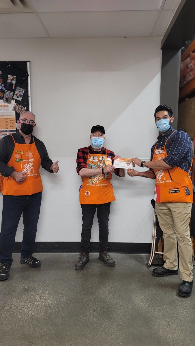 Fabulous to be in the city by the bay, Thunder Bay 7201 last week and celebrate with Ron and store manager Sarav Verma! Incredible energy and positivity inside this store that is a True hub of home improvement in this city! <a href="/HomeDepotCanada/">Home Depot Canada</a>