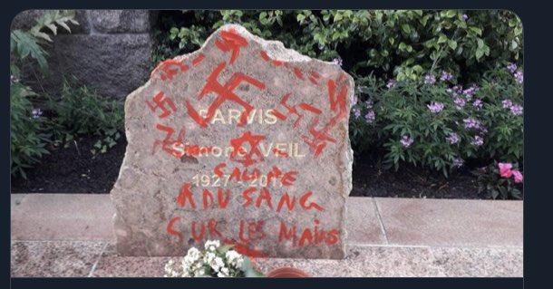 VivesJoris's tweet image. La stèle de #SimoneVeil a été dégradée par de sombres merdes. Et je pèse mes mots. 
J’ai honte, j’ai mal, je suis révolté. Il est interdit de toucher à Simone Veil. Une telle dame, une grande dame! #StopAntisemitisme