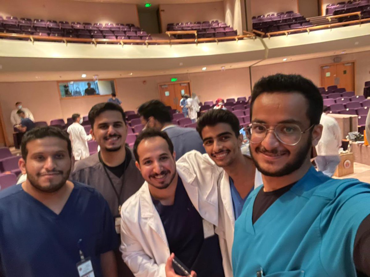 MohAlsahafii's tweet photo. ولله الحمد والفضل، تشرفت في العمل في #PCSC_2021 كان العمل جداً جميل مع ناس رهيبة😍 
شكراً لكل من ساهم في انجاح البرنامج @PreClinicalSC 
وان شاء الله #Med19 استفادوا من البرنامج وكنا عند حسن الظن يارب https://t.co/xx9AmCUnHX
