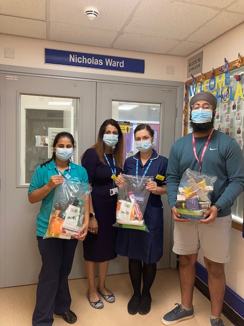 Thanks to Jess and Seva <a href="/warwickschool/">Warwick School</a> <a href="/MytonSchool/">Myton School Warwick</a> for working on activity packs on Felden and <a href="/TeamNicSWFT/">Team Nicholas</a>. Great to see <a href="/Kissingitbetter/">Mahlangu</a> starting visits again.
<a href="/NursesAdmiral/">AdmiralNurses@SWFT</a> <a href="/nhsswft/">@nhsswft</a> <a href="/Corporatenurses/">@SWFTSeniorNurses</a> @teamfarries <a href="/team_swft/">Team Frailty SWFT</a>