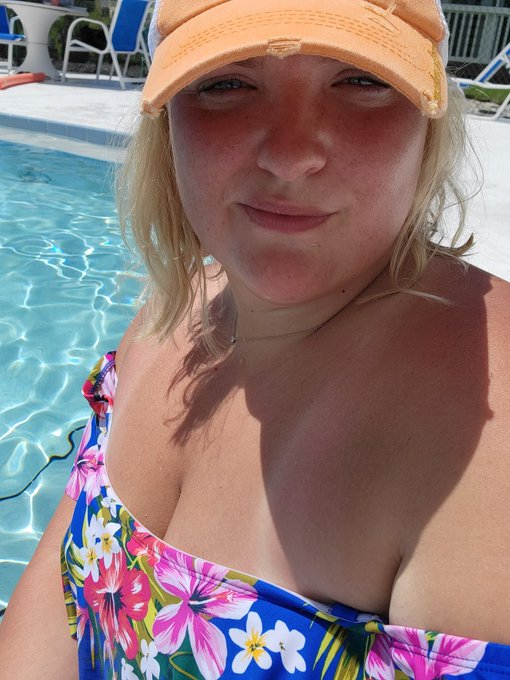 Fuck me in the pool, please https://t.co/mRj1Bl0HxE<a href="/tag/fuck"class="tags"><span>#fuck</span></a><a href="/tag/dirtygirl"class="tags"><span>#dirtygirl</span></a><a href="/tag/cumslut"class="tags"><span>#cumslut</span></a><a href="/tag/blondebbw"class="tags"><span>#blondebbw</span></a><a href="/tag/blowdick"class="tags"><span>#blowdick</span></a>