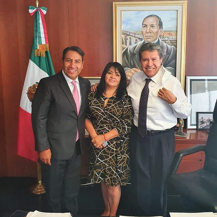 nestora_salgado's tweet photo. Muchas felicidades a mi amigo y compañero senador @ramirezlalo_, por su informe de actividades legislativas y por tan extraordinaria labor como presidente de la Mesa Directiva en el @senadomexicano.

¡Felicidades! 👏 https://t.co/qIOg0yVxFt