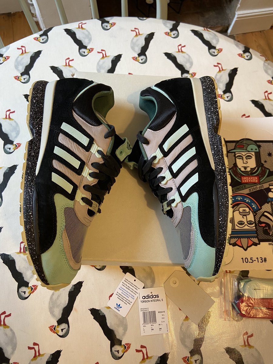 AJ_668899's tweet image. ** FOR SALE **

Adidas Consortium x Sneaker Freaker Torsion Integral S UK 10.5 (2013) 

£65 TYD

Worn - harsh 7/10

Comes with OG box, spare (unused) insoles and 2 spare sets of laces.

Retweets appreciated. Cheers! @adiFamily_ @RetroSolesUK 

#3Stripes2Soles1Love #Adifamily