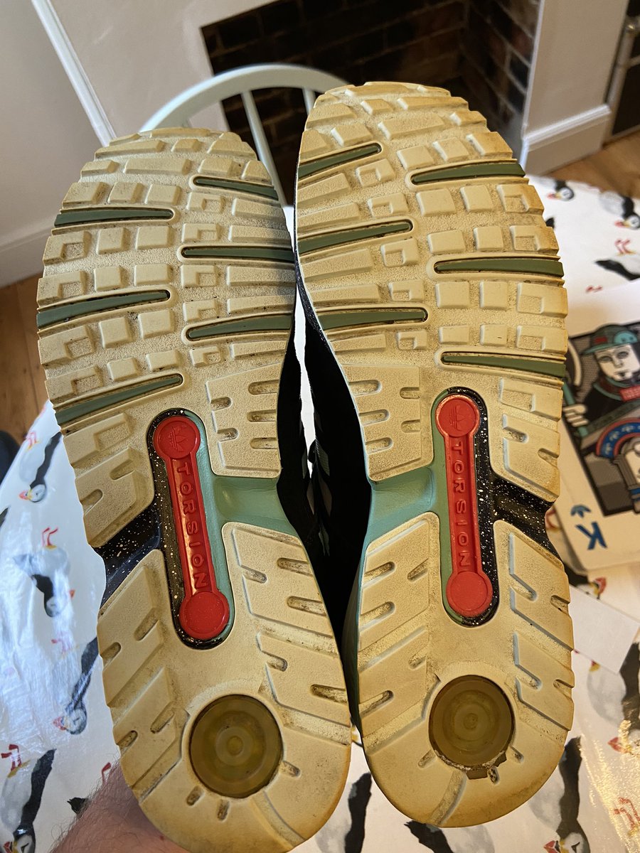 AJ_668899's tweet image. ** FOR SALE **

Adidas Consortium x Sneaker Freaker Torsion Integral S UK 10.5 (2013) 

£65 TYD

Worn - harsh 7/10

Comes with OG box, spare (unused) insoles and 2 spare sets of laces.

Retweets appreciated. Cheers! @adiFamily_ @RetroSolesUK 

#3Stripes2Soles1Love #Adifamily