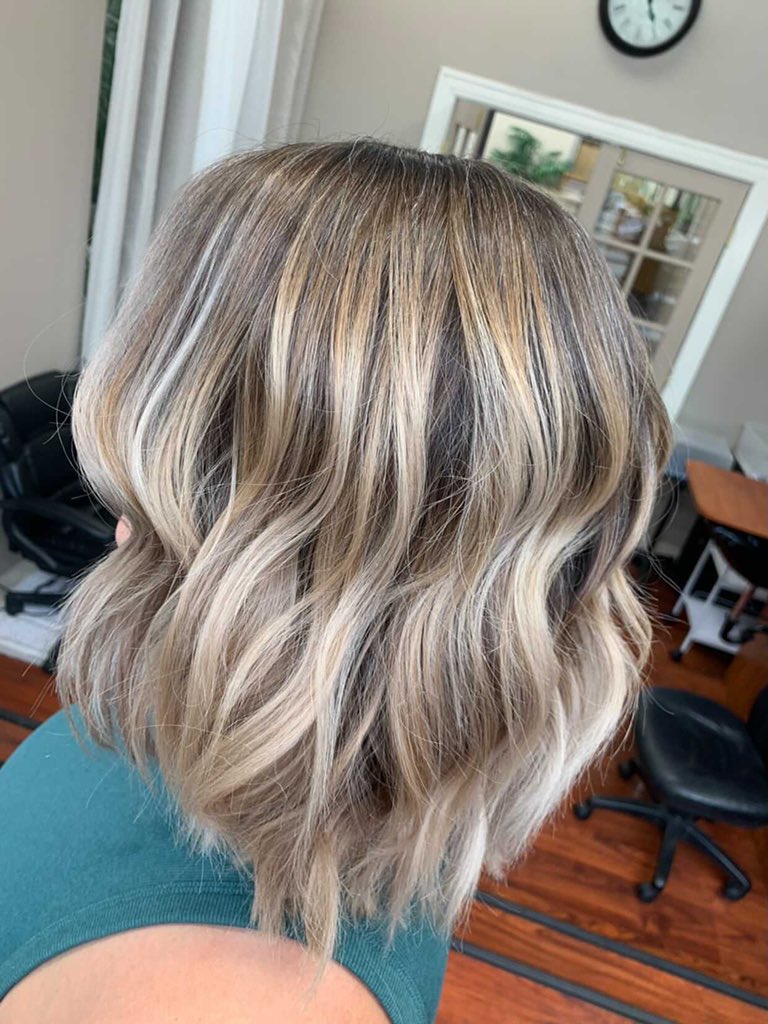 Needed a little hair revival 😍🥰