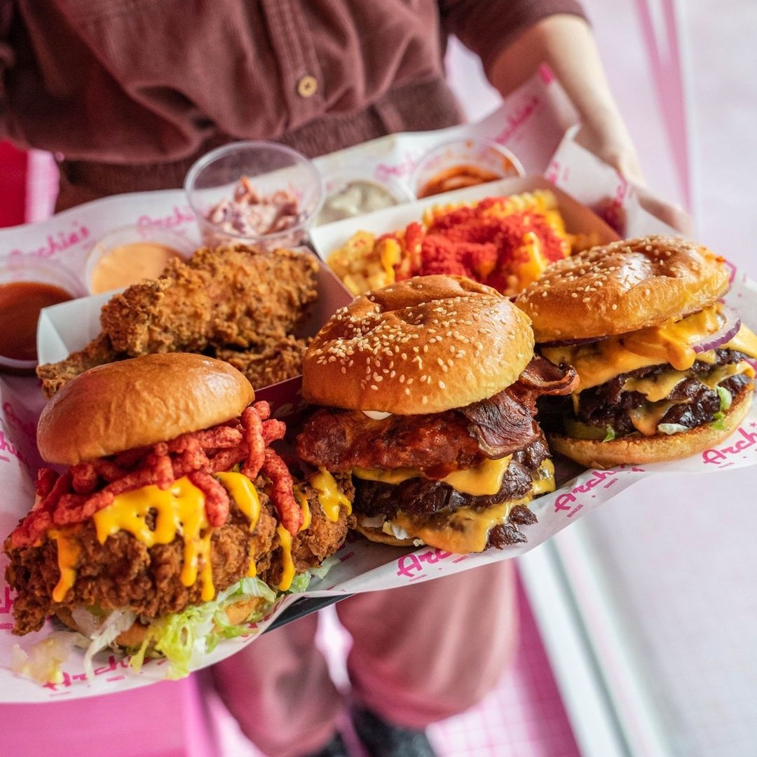 TRINITY LEEDS (@trinityleeds) on Twitter photo Delighted that Trinity Kitchen has been included in the <a href="/Guardian/">The Guardian</a>'s round up of the best places to eat in Leeds! 🎉  🙌 
Head over and treat yourself to some seriously good food, from <a href="/DonerShackUK/">DONER SHACK</a> to <a href="/RolaWala/">Rōla Wala</a> to @LoveArchies and more! 🍔  🌯 🤤 
👉  trinityleeds.com/shops/trinity-… Delighted that Trinity Kitchen has been included in the <a href="/Guardian/">The Guardian</a>'s round up of the best places to eat in Leeds! 🎉  🙌 
Head over and treat yourself to some seriously good food, from <a href="/DonerShackUK/">DONER SHACK</a> to <a href="/RolaWala/">Rōla Wala</a> to @LoveArchies and more! 🍔  🌯 🤤 
👉  trinityleeds.com/shops/trinity-…