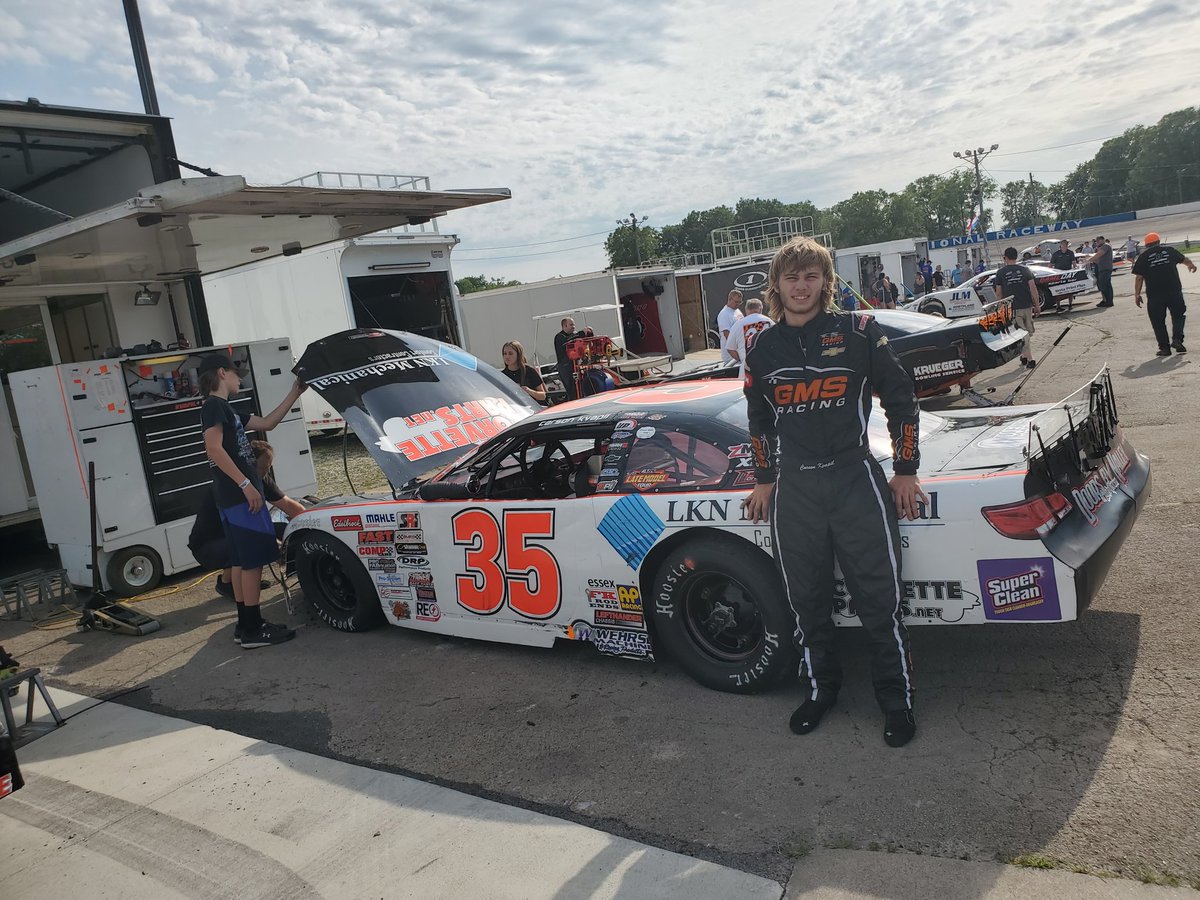 jverdegan2's tweet image. Carson Kvapil in the house @ WIR for tonight's Blue race! The hammer drops @ 6:30 p.m.! @TravisKvapil @Carson_Kvapil @WIRmotorsports #superlates #pavementracing #shorttracks