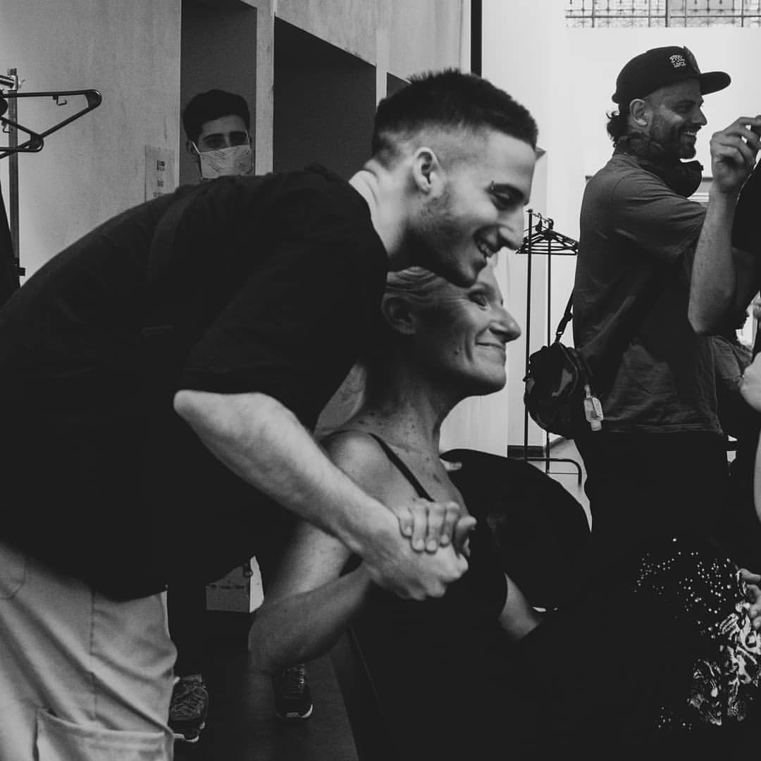 wosarchive's tweet photo. "Mirá mamá, estoy arriba y te juro que no hay nada más que la vida."

https://t.co/sXhucccgCv https://t.co/m2diZQnLI7