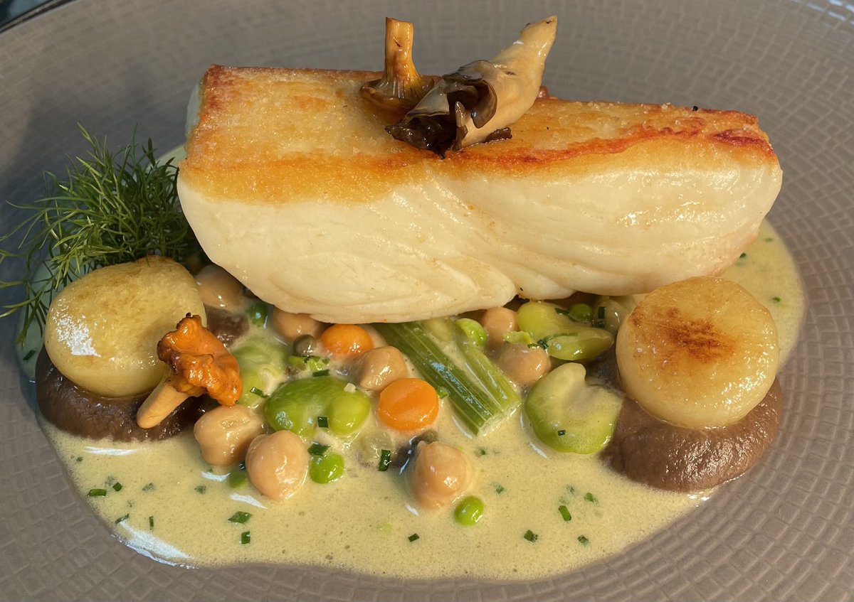 Chef Paul Askew (@porkyaskew) on Twitter photo <a href="/WardsFish/">Simon</a> <a href="/ArtSchoolLpool/">The Art School</a> <a href="/ArtSchoolCellar/">The Art School Cellars</a> <a href="/AcadCulArts/">Royal Academy of Culinary Arts</a> sometimes we just have to remind ourselves just how lucky we are working with fantastic ingredients and making people happy this was a piece of joy from a 22kg Peterhead Halibut oh my word ❤️ <a href="/WardsFish/">Simon</a> <a href="/ArtSchoolLpool/">The Art School</a> <a href="/ArtSchoolCellar/">The Art School Cellars</a> <a href="/AcadCulArts/">Royal Academy of Culinary Arts</a> sometimes we just have to remind ourselves just how lucky we are working with fantastic ingredients and making people happy this was a piece of joy from a 22kg Peterhead Halibut oh my word ❤️