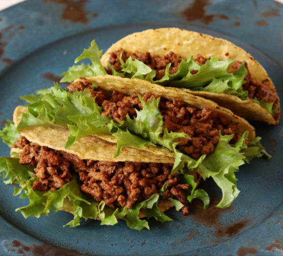 pilot_brands's tweet photo. Grass-fed beef makes tacos even better 🤤
#TacoThursday #TacoEveryDay #GrassFedBeef #RealFood #Beef #ILoveTacos #PasturePerfectMeats https://t.co/Asvl1AhS31