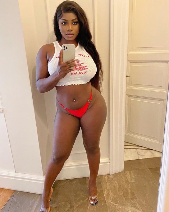 When he says he likes chocolate 🍫😏 Subscribe for more!➡️ https://t.co/ubSjLIoRdz https://t.co/xNwigI<a href="/tag/newprofilepic"class="tags"><span>#newprofilepic</span></a>