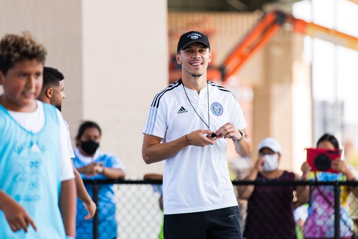 newyorkcityfc's tweet photo. Today was a good day on the Soccer Bloc ⚽️☀️ @citc_nyc https://t.co/Q2EbSfYJVZ