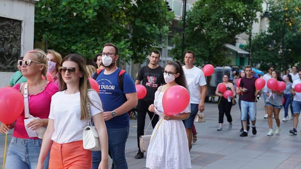 Како #УМС го одбележавме меѓународниот ден на младите. 

Поделивме мотивирачки пораки на младите со кои им посакавме да бидат најдобрата верзија од себе си. 
Младите се заборавени од моменталната власт, но не се заборавени од ВМРО ДПМНЕ чиј најголем приоритет се младите луѓе и 👇