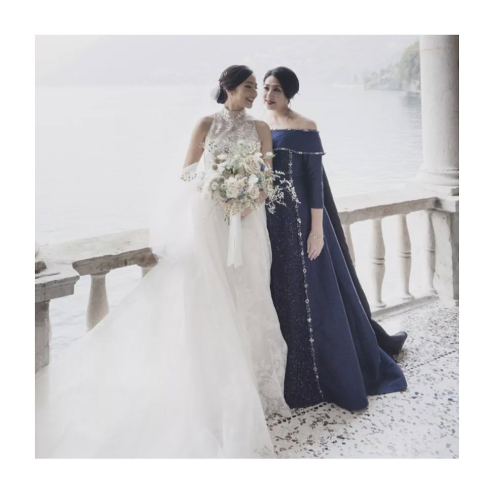 TheRomonaKeveza's tweet photo. IN THE NEWS • @romonakevezacollection Bride Felicia is stunning in Style RK8407 as featured in @brides Magazine #romonakeveza #romonakevezabride #bridesmagazine https://t.co/M33CCt1Mdg