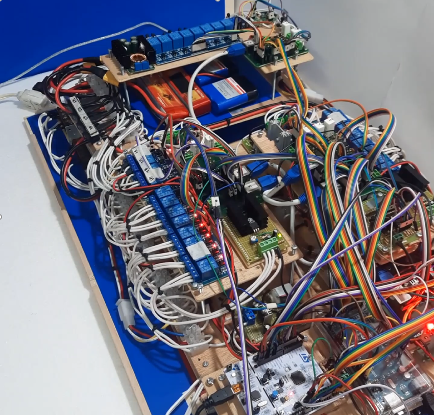 recalde_andres's tweet photo. Join me at AIAA/IEEE EATS 2021 where I am talking about a DC power system testbed for a More Electric Aircraft Application. Please register at:
https://t.co/L3U7E7a2IK
#AIAAAviation 
@UoNAerospace @UoNINNOVATIVE @GroupPemc https://t.co/FnHQvSpRwT