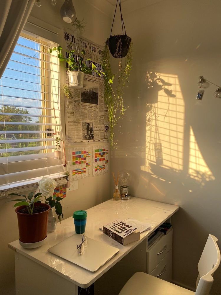 𓈒 ✿ 🛏🥖🌷♡´･ |