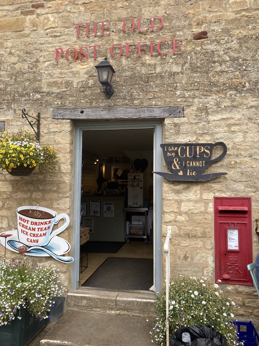 BishGloucester's tweet photo. Lovely afternoon break at #TheOldPostOffice #GuitingPower @GlosDioc So friendly at the heart of the community. Definitely tea, not gin (despite the cup!)… and can’t show you the cake because I ate it too quickly! https://t.co/p0Ba6zrEVL