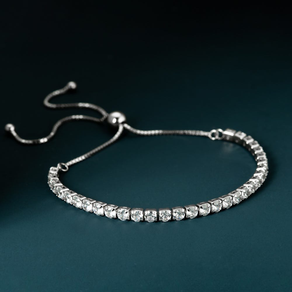 John_Greed's tweet photo. It's time to WIN your favourite bracelet! 😱❤

✔ Retweet this post 
✔ Follow us on Twitter 

We have posted this competition across all our social channels and ONE winner will be picked at random from them all. Competition ends 19th of August at 10am. UK competition only.. https://t.co/YXR6olidhv