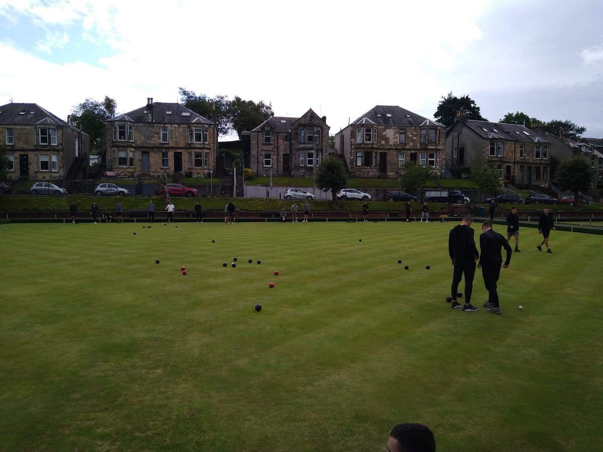 LadyAliceBC's tweet image. We had the privilege today of welcoming the players and staff of @Morton_FC as they swapped goals for bowls.

A very enjoyable event with some excellent bowling on show.

We wish them all the best for the rest of the season and are always welcome at our club.

Mon eh Ton! 🔵⚪️
