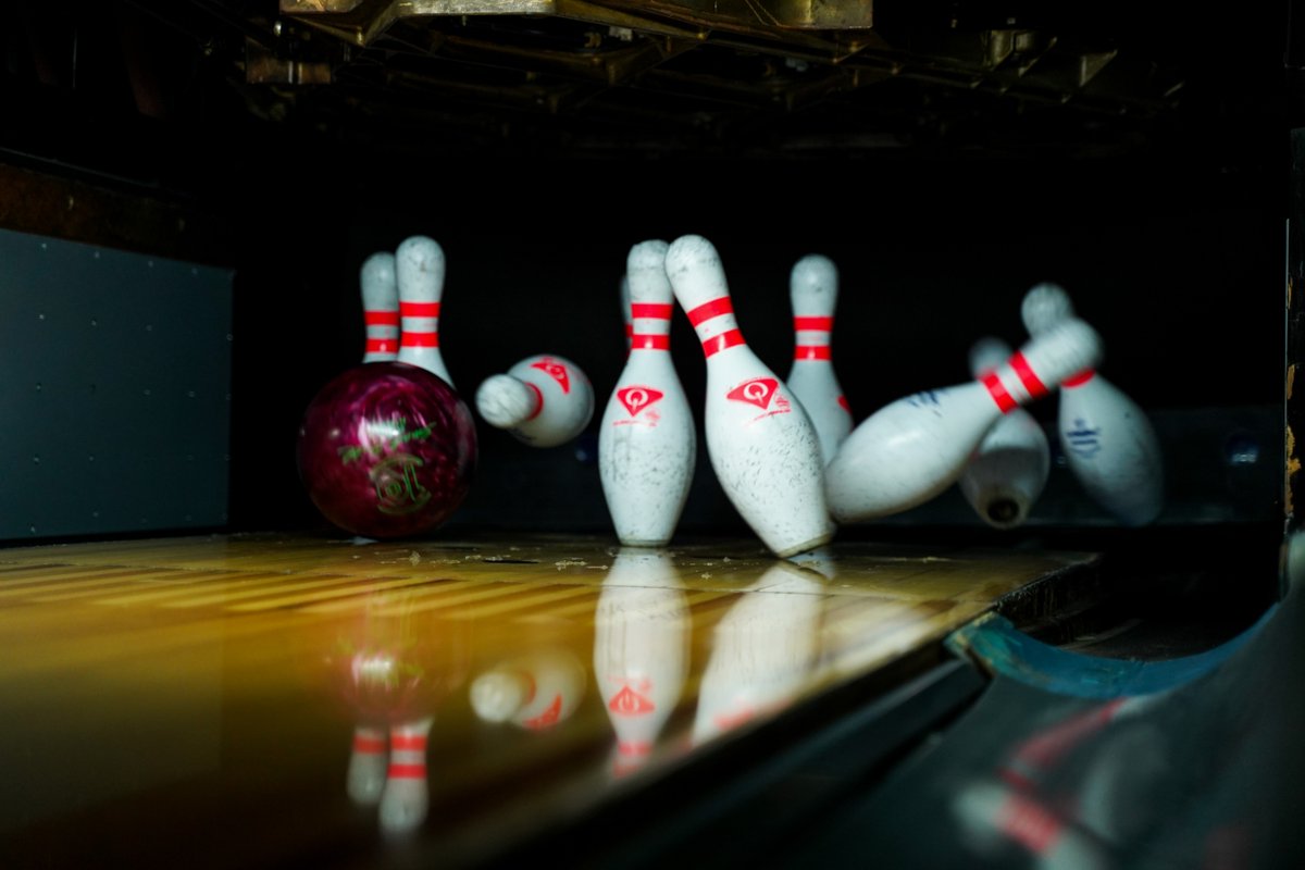 Our summer special is as scorching as the mid-August heat! Cool off with us and take advantage of this great deal - 2 games, shoe rentals, our famous appetizer and 2 medium sodas ALL for $25! Grab your coupon now: 1l.ink/CJ4ZSN6