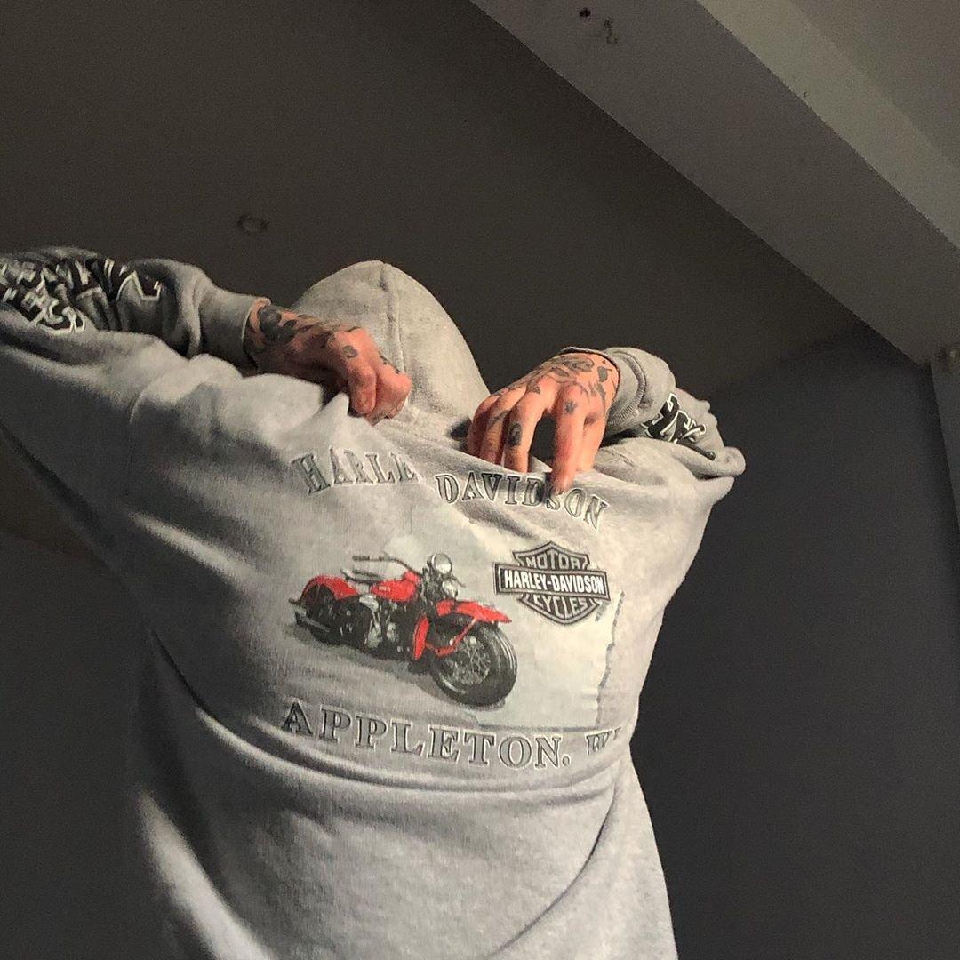 acid666host's tweet image. 