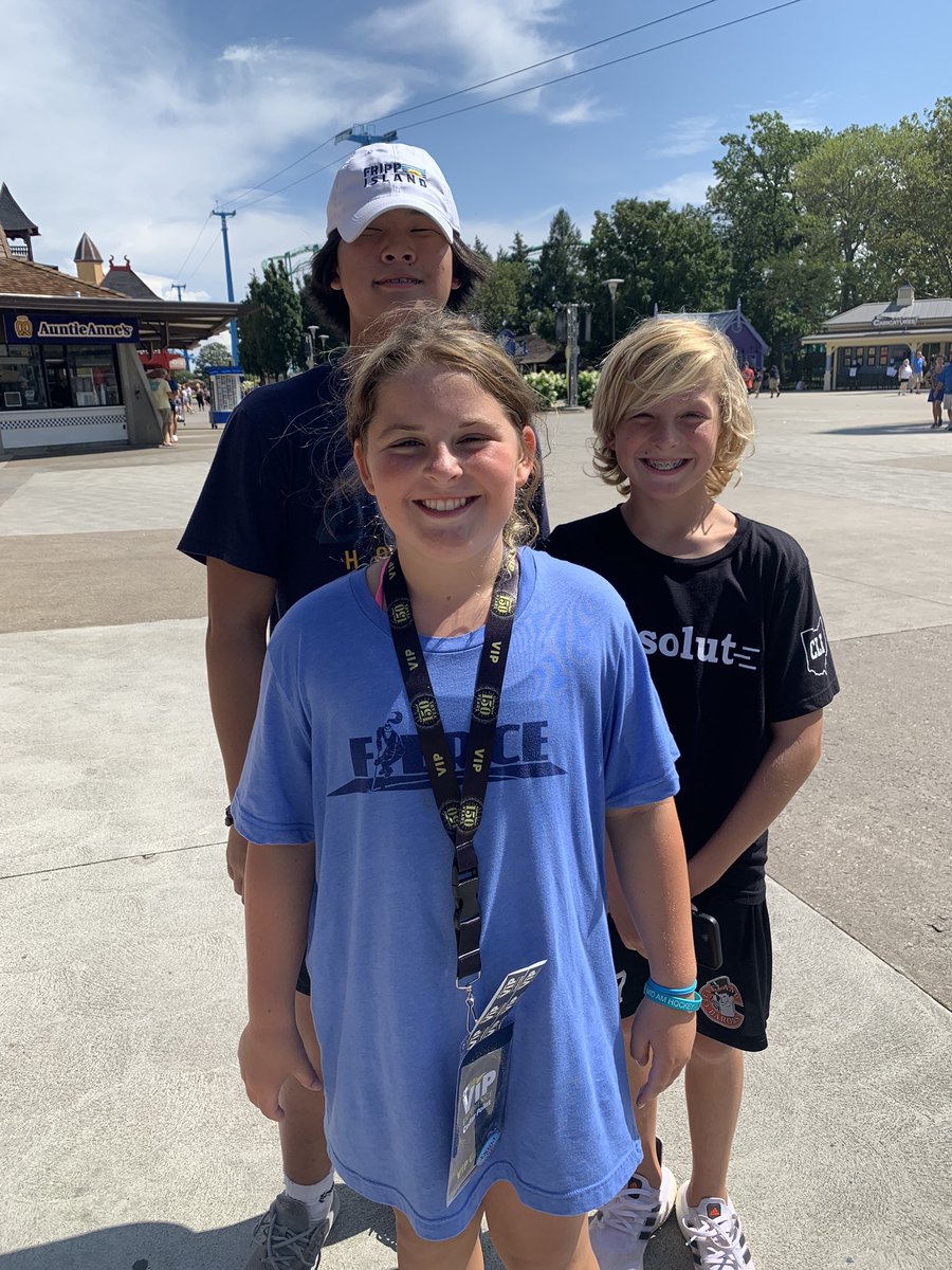 Dixie1206's tweet photo. @cedarpoint Thank you Cp! VIP experience! https://t.co/47jtKS3E4h