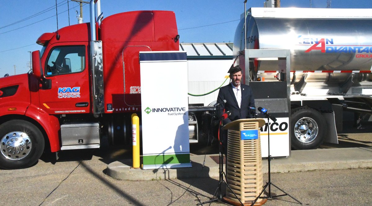We're dedicated to sustainability! With @IFS_Canada and @westcan_bulk we highlighted new #yeg tech allowing HD trucks to use cleaner natural gas as fuel, reducing emissions. These trucks supply our aviation fuel. #cleantech <a href="/ERAlberta_/">Emissions Reduction Alberta</a> <a href="/ATCO/">ATCO</a> 
Deets: flyeia.com/ifs