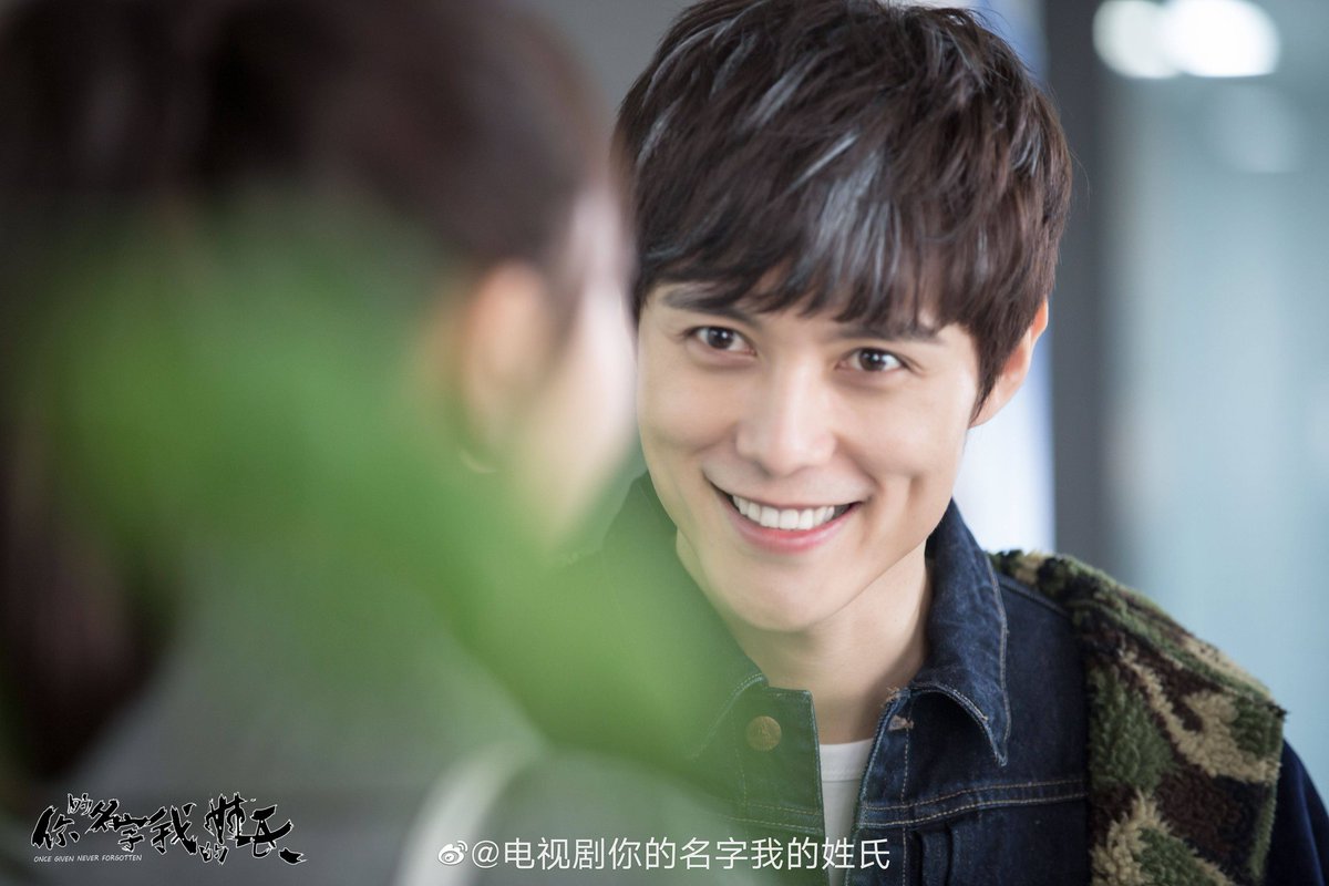 CdramaL's tweet photo. 「📸 | O drama moderno #OnceGivenNeverForgotten liberou novas stills cuts de #YangLe, #ZhangXueying, #ZhangChao e #MiLu. https://t.co/h1Y8ojYHRd
