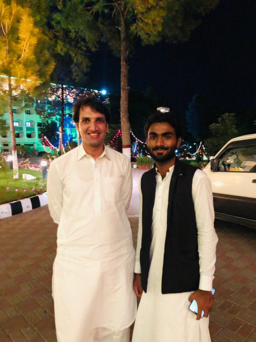 Gathering with bro.. <a href="/Touseef_Abbassi/">Touseef Abbasi</a> Media Coordinator of Ministry of Foreign Affairs,Pakistan 🇵🇰✌️. He's Also my LinkedIn Partner 😍 Since 2 Year's.