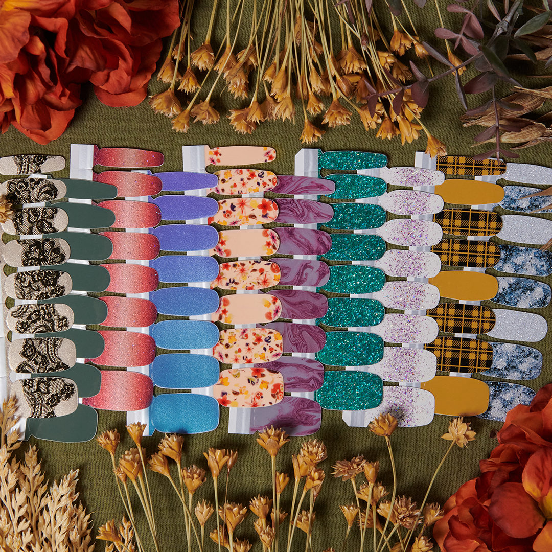 colorstreet's tweet photo. 🍂 SOMETHING NEW IS COMING 🍂 8.17.2021
Be sure to mark your calendars for launch day! For more details about our Fall/Winter Collection, be sure to contact your Color Street Stylist. Which of these fabulous shades are you most excited to shop? 💅 https://t.co/BpOhApaitN