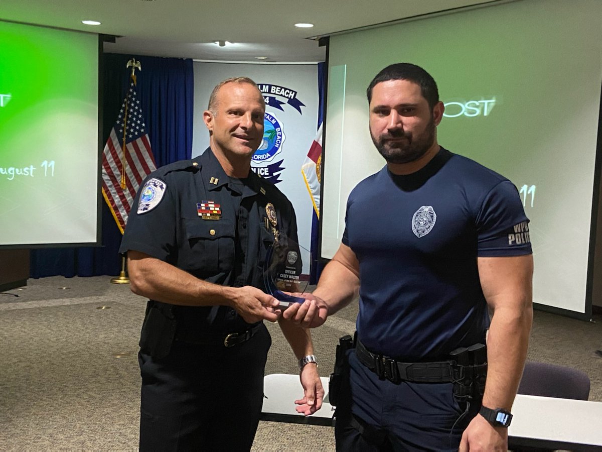 WestPalmPD's tweet photo. Congratulations to Officer Walter and Officer Maroto for receiving Officer of the Quarter!!! #wpbpd #Awards #community #Police https://t.co/HTZBqblmQF