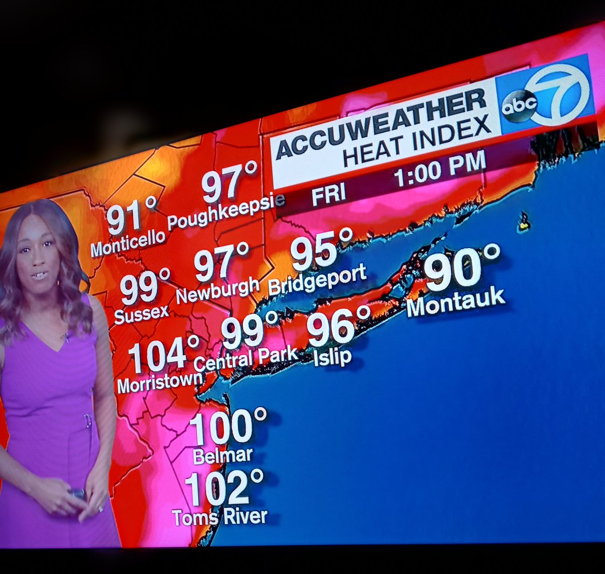 #heatwave 
#colorpalette 
#NYC 
<a href="/ABC7NY/">Eyewitness News</a>