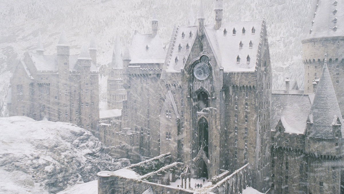 EiProfeta's tweet photo. No importa la edad que tenga, si algún día me llegase la carta de Hogwarts estoy totalmente dispuesto a pasar otros 7 años estudiando. https://t.co/14wAljxEqJ